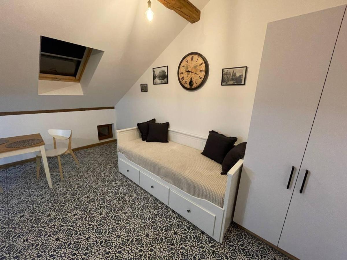 Apartments Galicia Львів Екстер'єр фото
